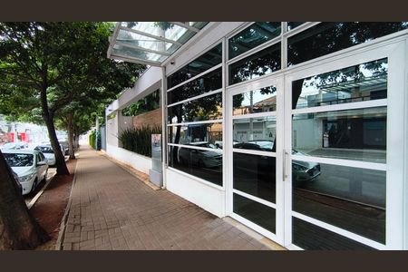 Apartamento para alugar com 34m², 1 quarto e 1 vagaFachada