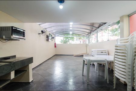 Apartamento à venda com 58m², 2 quartos e 1 vaga Apartamento à venda com 58m², 2 quartos e 1 vagaÁrea comum - Salão de festas