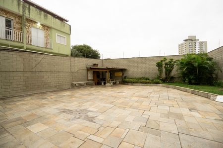 Apartamento para alugar com 232m², 3 quartos e 2 vagas Apartamento para alugar com 232m², 3 quartos e 2 vagasÁrea externa