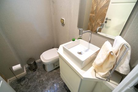 Apartamento para alugar com 232m², 3 quartos e 2 vagas Apartamento para alugar com 232m², 3 quartos e 2 vagasPia
