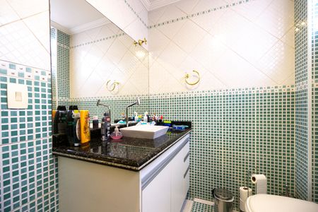 Apartamento para alugar com 232m², 3 quartos e 2 vagas Apartamento para alugar com 232m², 3 quartos e 2 vagasBanheiro social