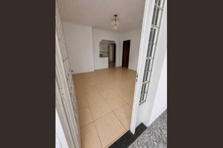 Sala de casa de condomínio para alugar com 3 quartos, 112m² em QR 514, Brasília