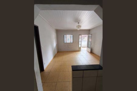 Sala de casa de condomínio para alugar com 3 quartos, 112m² em QR 514, Brasília