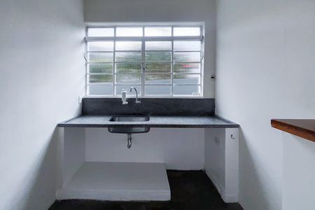 Casa à venda com 110m², 2 quartos e 1 vaga