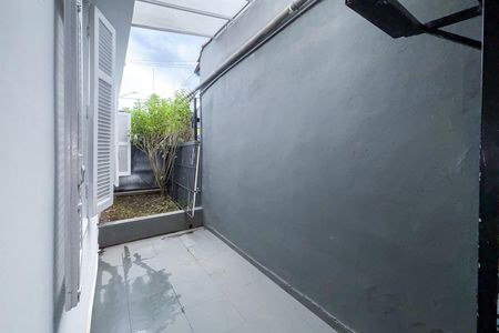 Casa à venda com 110m², 2 quartos e 1 vaga