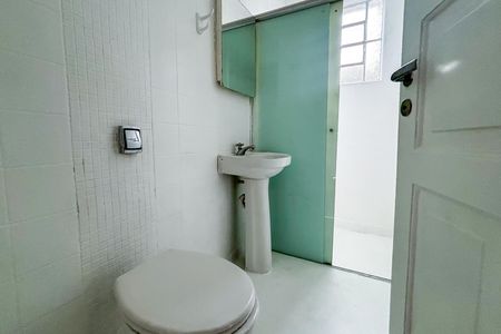 Casa à venda com 110m², 2 quartos e 1 vaga