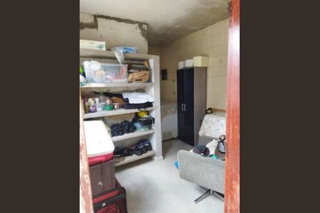 Casa à venda com 169m², 2 quartos e 2 vagas