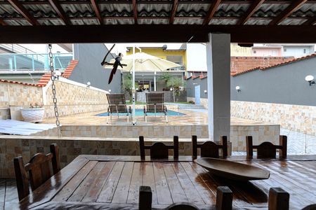 Casa para alugar com 264m², 2 quartos e 10 vagas Casa para alugar com 264m², 2 quartos e 10 vagasChurrasqueira