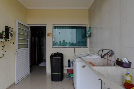 Casa para alugar com 264m², 2 quartos e 10 vagas Casa para alugar com 264m², 2 quartos e 10 vagasÁrea de Serviço