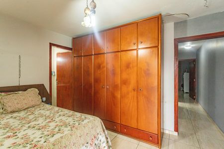 Casa à venda com 125m², 3 quartos e 2 vagas Casa à venda com 125m², 3 quartos e 2 vagasQuarto 1 - suíte