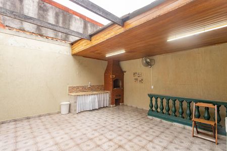 Casa à venda com 125m², 3 quartos e 2 vagas Casa à venda com 125m², 3 quartos e 2 vagasChurrasqueira