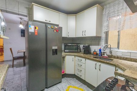 Casa à venda com 125m², 3 quartos e 2 vagas Casa à venda com 125m², 3 quartos e 2 vagasCozinha