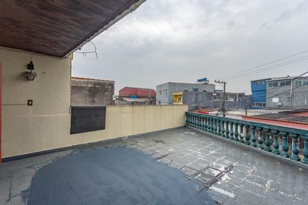 Casa à venda com 125m², 3 quartos e 2 vagas Casa à venda com 125m², 3 quartos e 2 vagasVaranda da suíte