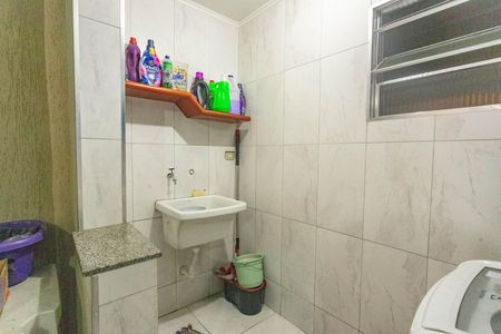 Casa à venda com 125m², 3 quartos e 2 vagas Casa à venda com 125m², 3 quartos e 2 vagasÁrea de serviço