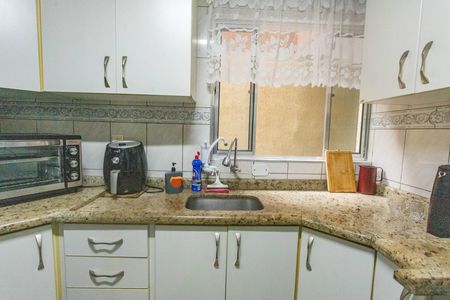 Casa à venda com 125m², 3 quartos e 2 vagas Casa à venda com 125m², 3 quartos e 2 vagasCozinha