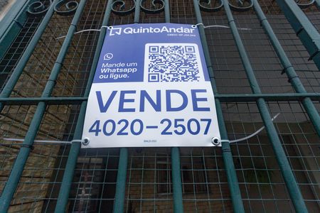 Casa à venda com 125m², 3 quartos e 2 vagas Casa à venda com 125m², 3 quartos e 2 vagasPlaca