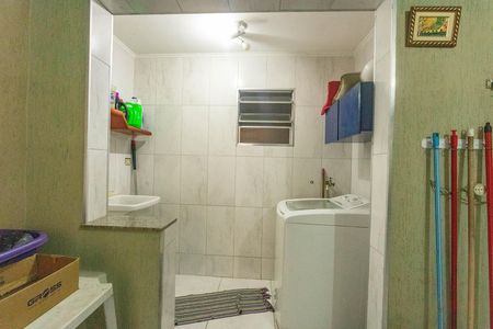 Casa à venda com 125m², 3 quartos e 2 vagas Casa à venda com 125m², 3 quartos e 2 vagasÁrea de serviço