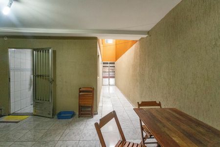 Casa à venda com 125m², 3 quartos e 2 vagas Casa à venda com 125m², 3 quartos e 2 vagasÁrea externa