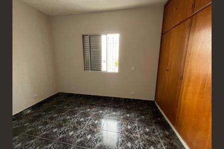 Casa à venda com 130m², 3 quartos e 2 vagas Casa à venda com 130m², 3 quartos e 2 vagasQuarto