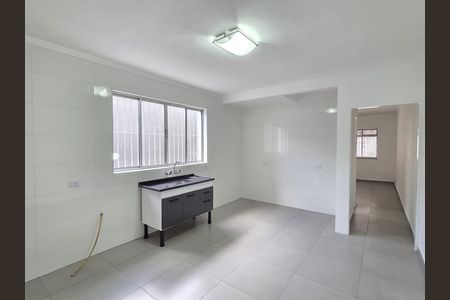 Casa à venda com 130m², 3 quartos e 2 vagas Casa à venda com 130m², 3 quartos e 2 vagasCozinha