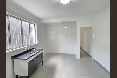 Casa à venda com 130m², 3 quartos e 2 vagas Casa à venda com 130m², 3 quartos e 2 vagasCozinha