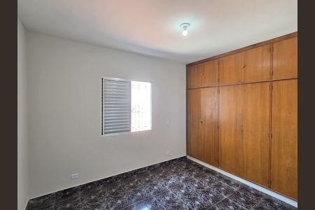 Casa à venda com 130m², 3 quartos e 2 vagas Casa à venda com 130m², 3 quartos e 2 vagasQuarto