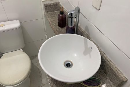 Casa para alugar com 83m², 3 quartos e 1 vaga Casa para alugar com 83m², 3 quartos e 1 vagaBanheiro da Suíte