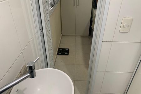 Casa para alugar com 83m², 3 quartos e 1 vaga Casa para alugar com 83m², 3 quartos e 1 vagaBanheiro da Suíte