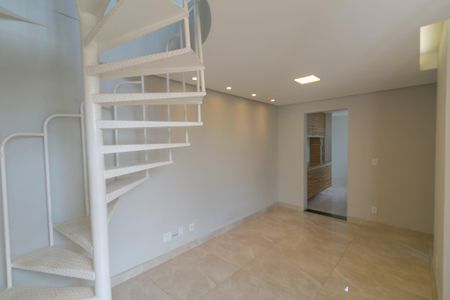 Apartamento para alugar com 96m², 2 quartos e 1 vaga