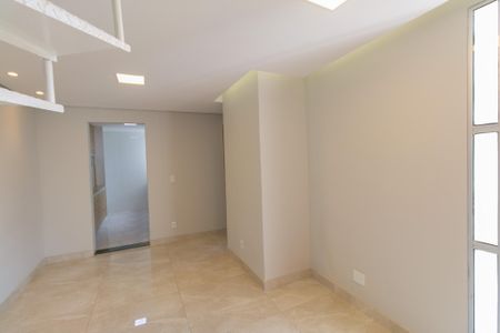 Apartamento à venda com 2 quartos, 96m² em Frei Leopoldo, Belo Horizonte