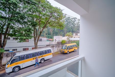 Casa de condomínio à venda com 156m², 3 quartos e 2 vagas Casa de condomínio à venda com 156m², 3 quartos e 2 vagasVaranda