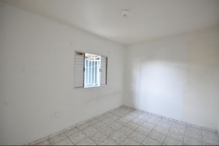 Sala/Quarto de casa para alugar com 3 quartos, 230m² em Vila Medeiros, São Paulo