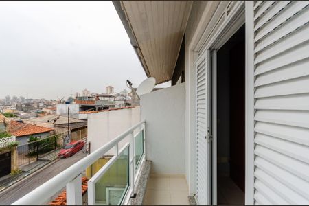 Casa à venda com 200m², 3 quartos e 4 vagasSuíte - Sacada