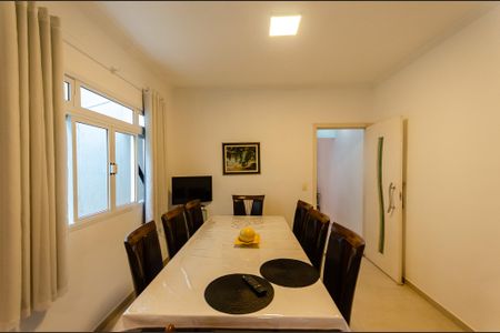 Casa à venda com 200m², 3 quartos e 4 vagasSala de Jantar