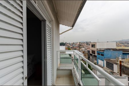 Casa à venda com 200m², 3 quartos e 4 vagasSuíte - Sacada