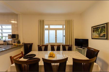 Casa à venda com 200m², 3 quartos e 4 vagasSala de Jantar
