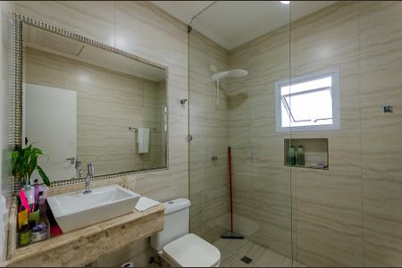 Casa à venda com 200m², 3 quartos e 4 vagasBanheiro
