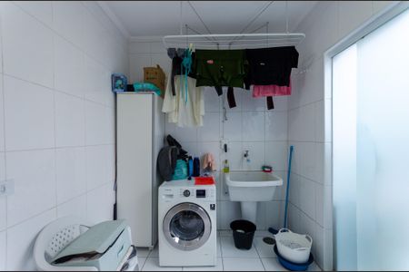 Casa à venda com 200m², 3 quartos e 4 vagasÁrea de Serviço