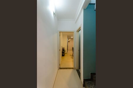 Casa à venda com 200m², 3 quartos e 4 vagasCorredor