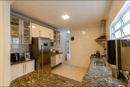 Casa à venda com 200m², 3 quartos e 4 vagasCozinha