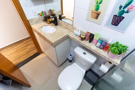 Casa à venda com 120m², 3 quartos e 2 vagas Casa à venda com 120m², 3 quartos e 2 vagasBanheiro 2