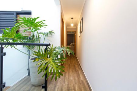 Casa à venda com 120m², 3 quartos e 2 vagas Casa à venda com 120m², 3 quartos e 2 vagasCorredor
