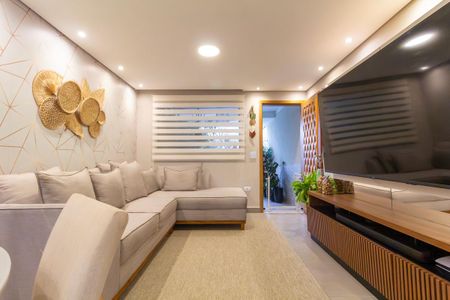 Casa à venda com 120m², 3 quartos e 2 vagas Casa à venda com 120m², 3 quartos e 2 vagasSala