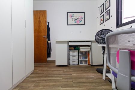 Casa à venda com 120m², 3 quartos e 2 vagas Casa à venda com 120m², 3 quartos e 2 vagasQuarto 2