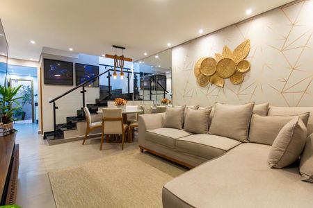 Sala de casa à venda com 3 quartos, 120m² em Jardim Popular, São Paulo