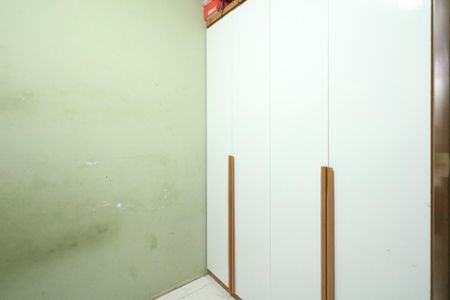 Apartamento à venda com 42m², 3 quartos e 1 vagaQuarto 2