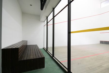 Apartamento à venda com 33m², 1 quarto e 1 vaga Apartamento à venda com 33m², 1 quarto e 1 vagaQuadra Esportiva