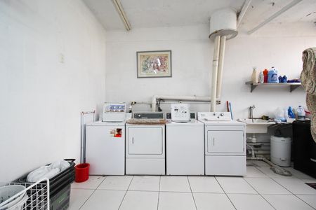 Apartamento à venda com 33m², 1 quarto e 1 vaga Apartamento à venda com 33m², 1 quarto e 1 vagaLavanderia