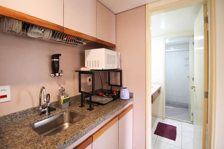 Apartamento à venda com 33m², 1 quarto e 1 vaga Apartamento à venda com 33m², 1 quarto e 1 vagaCozinha
