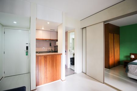 Sala de apartamento à venda com 1 quarto, 33m² em Moema, São Paulo